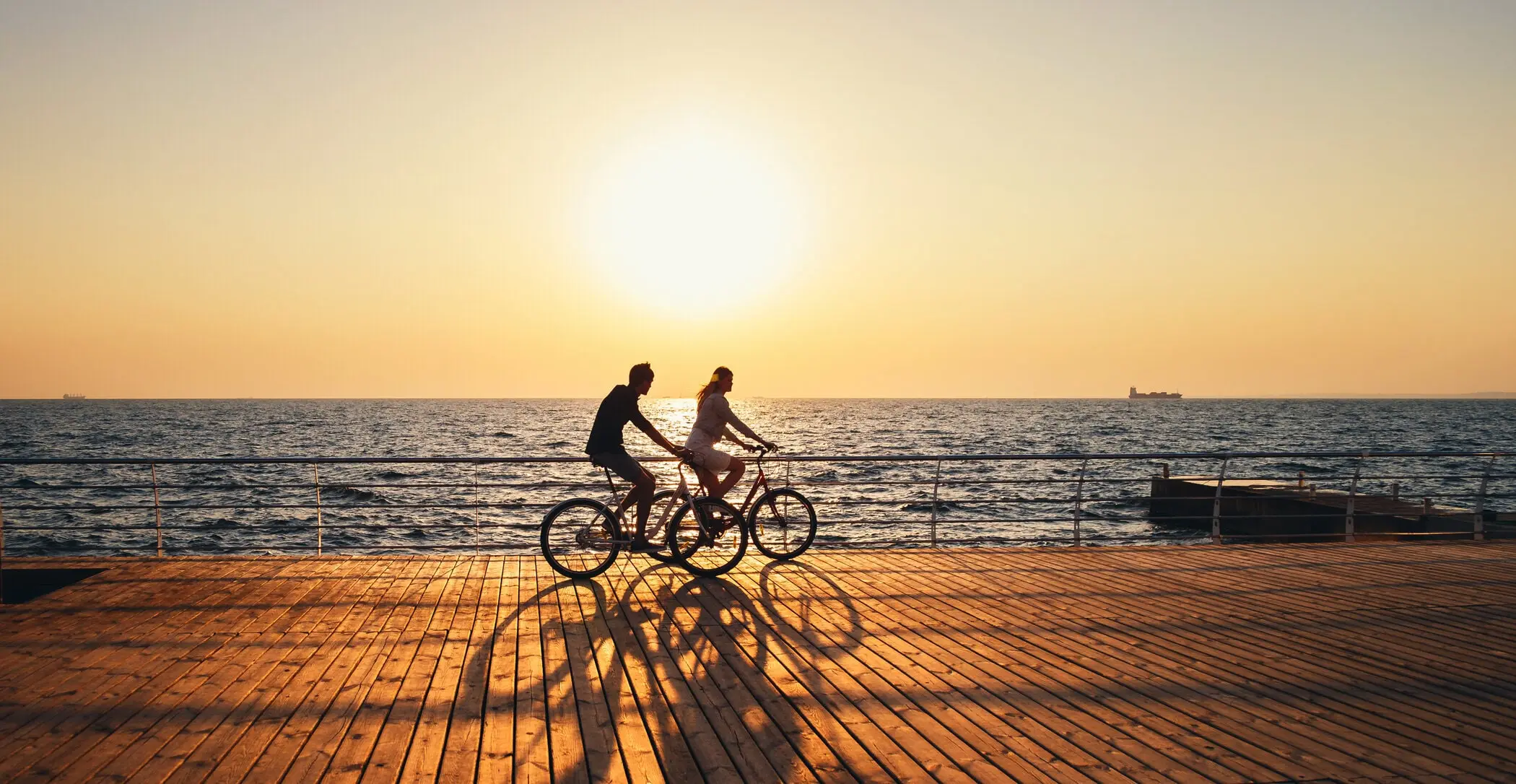 Choosing the Perfect Beach Cruiser: Comfort, Corrosion Resistance, and E-Cruiser Tech Choosing the Perfect Beach Cruiser: Comfort, Corrosion Resistance, and E-Cruiser Tech