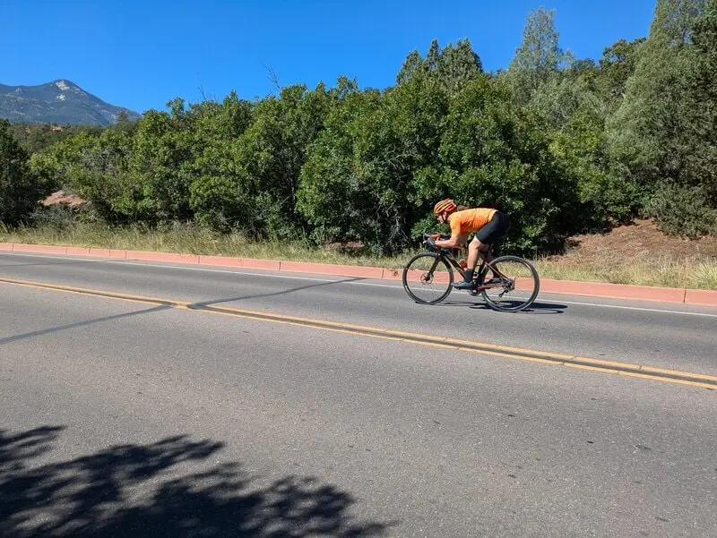 descending cyclist descending cyclist