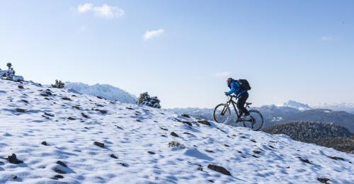 What cyclists must know about cold-related illnesses
